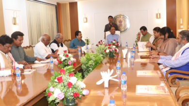 रायपुर : छत्तीसगढ़ सदन में मुख्यमंत्री विष्णुदेव साय की सांसदों संग सौजन्य भेंट — रात्रि भोज में हुई सार्थक चर्चा